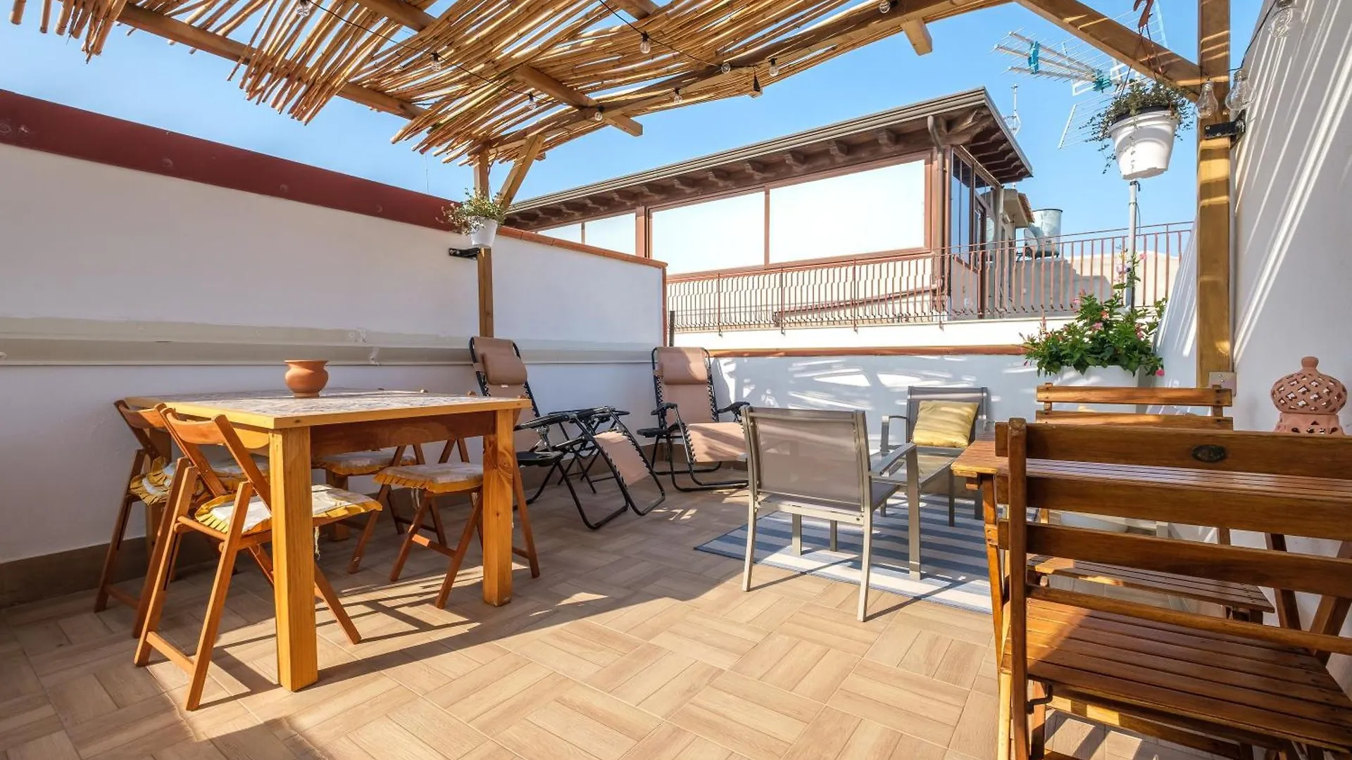 Mira Casa Villa Spadafora Holiday home